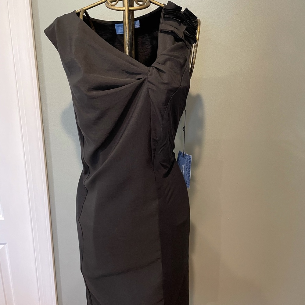 Simply Vera Wang black shift dress
